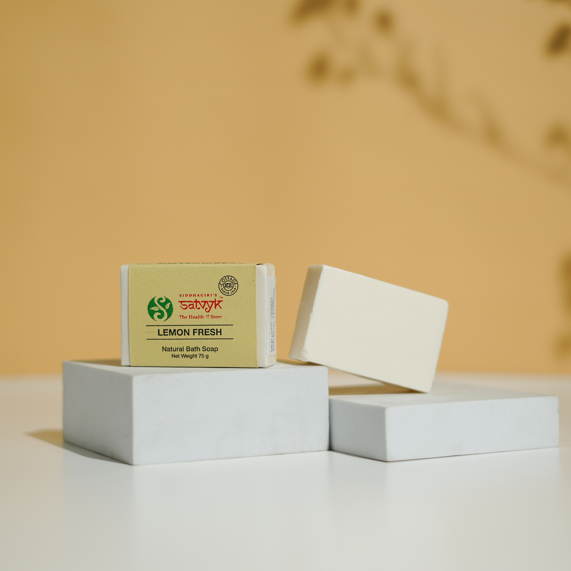 Handmade Lemon Fresh Herbal Bath Soap | Oil-Control & Deep Cleansing | Uplifting Citrus Fragrance | Ideal for Oily Skin