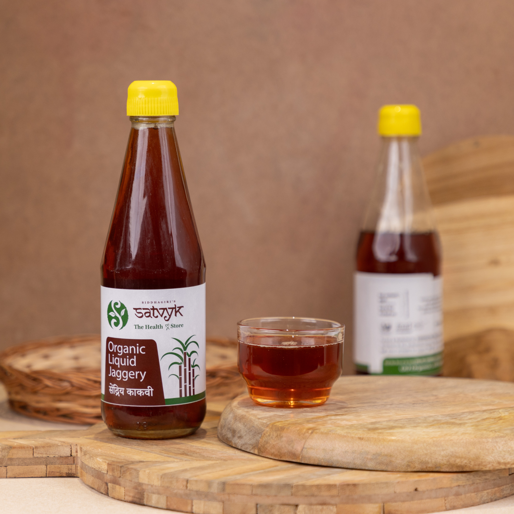 Liquid Jaggery (Kakvi) | Natural Sweet Syrup from Sugarcane Juice | Rich in Iron | Perfect for Winter Recipes & Daily Energy
