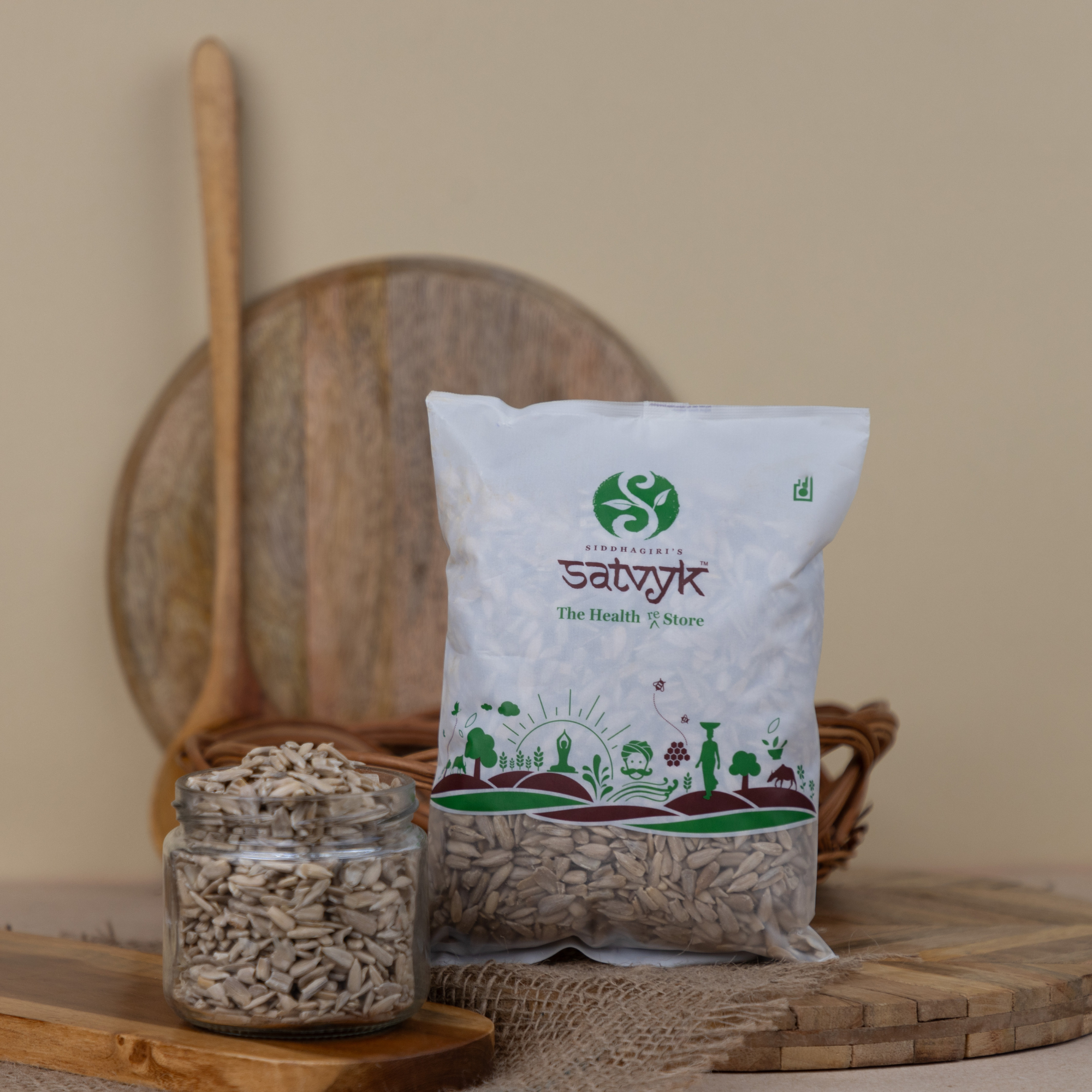 Sunflower Seeds | Protein & Vitamin E Rich | Crunchy Snack & Salad Topper | Naturally Raw & Chemical-Free